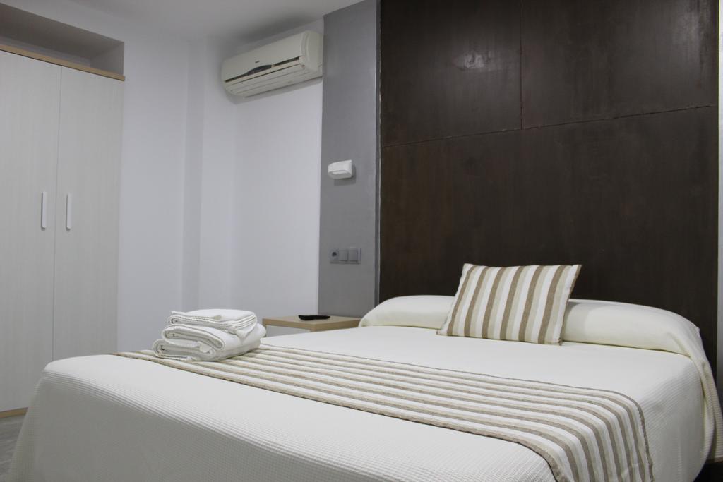 Hostal Masin タバルカ島 エクステリア 写真